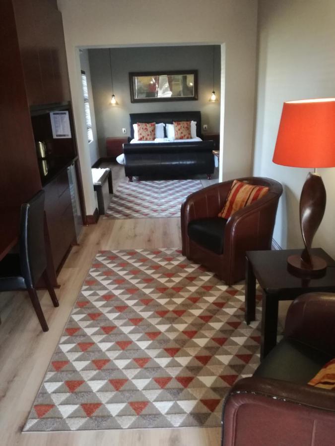 Belmont Guesthouse Bloemfontein Exteriör bild
