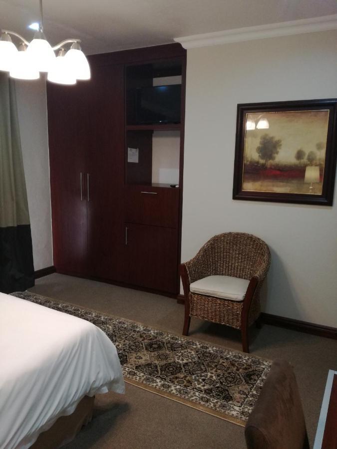 Belmont Guesthouse Bloemfontein Exteriör bild