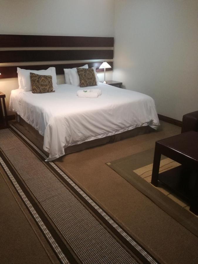 Belmont Guesthouse Bloemfontein Exteriör bild