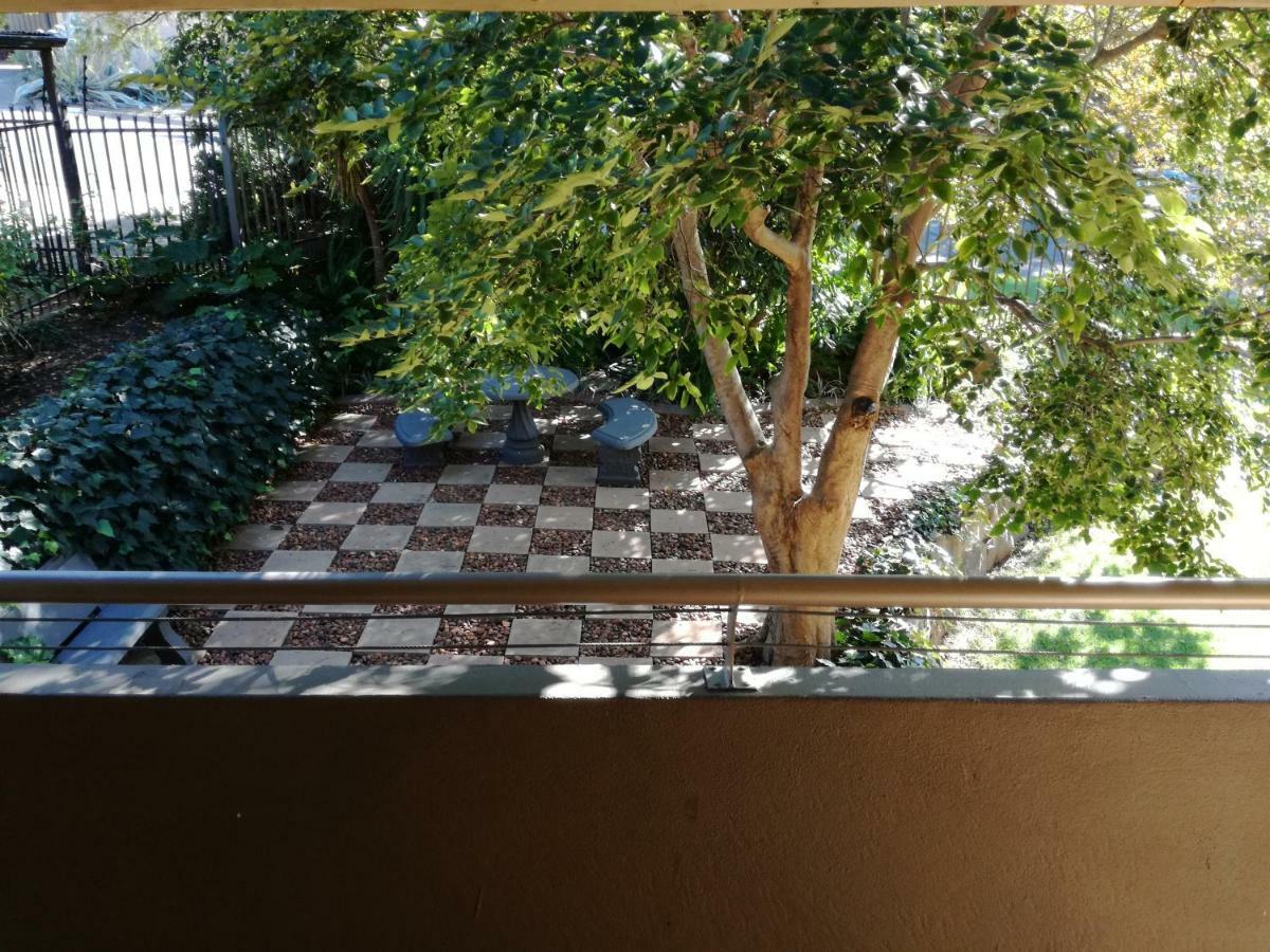 Belmont Guesthouse Bloemfontein Exteriör bild