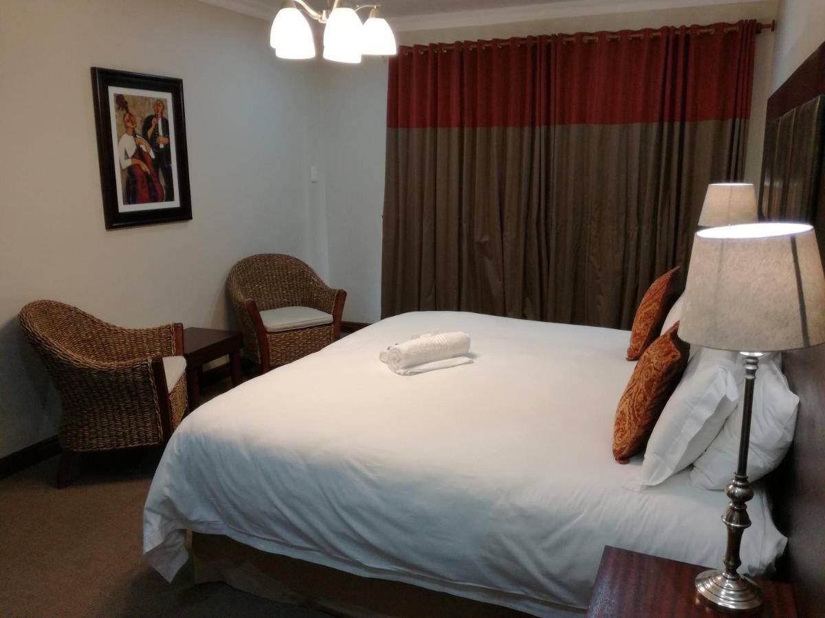 Belmont Guesthouse Bloemfontein Exteriör bild