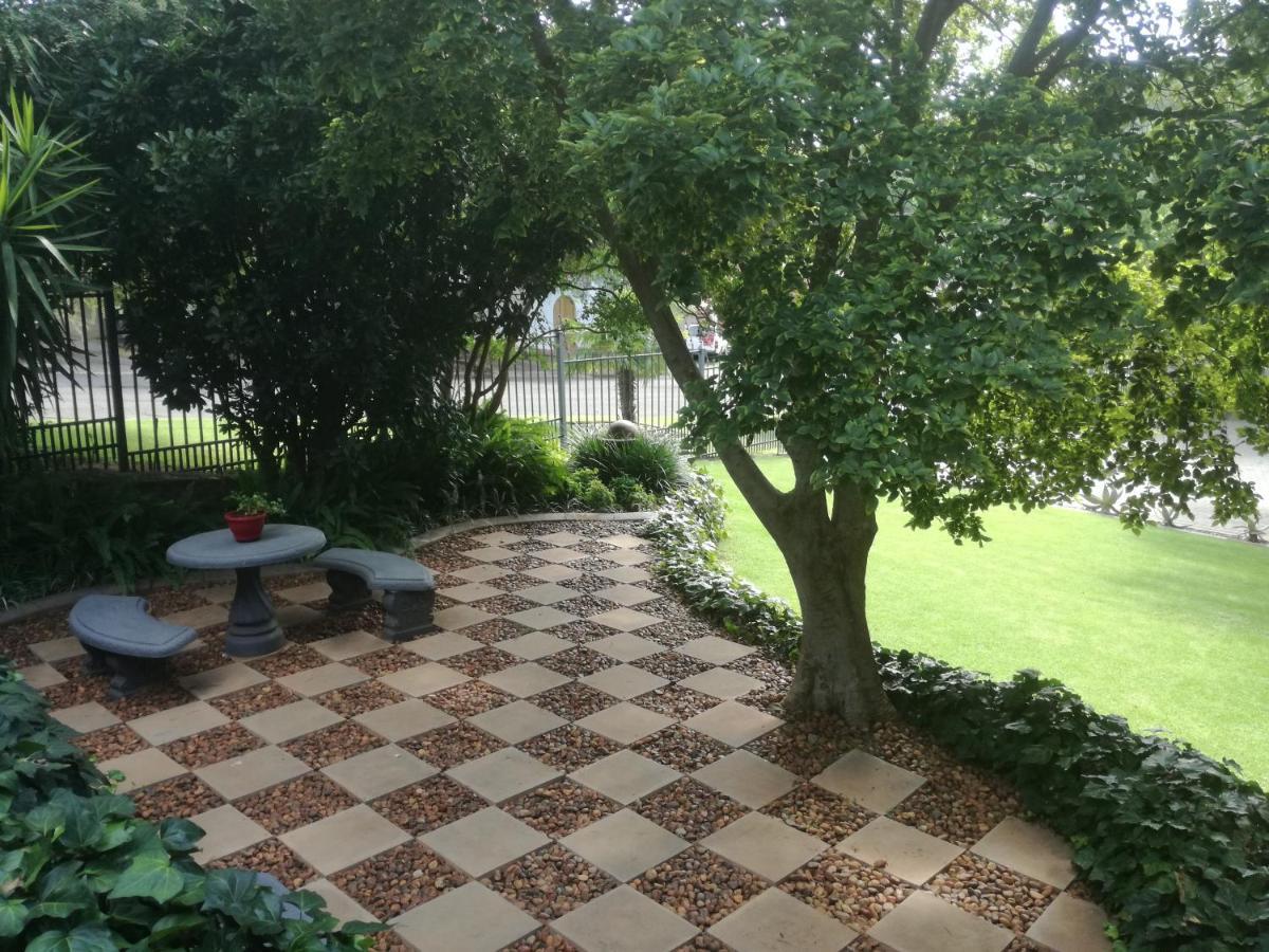 Belmont Guesthouse Bloemfontein Exteriör bild